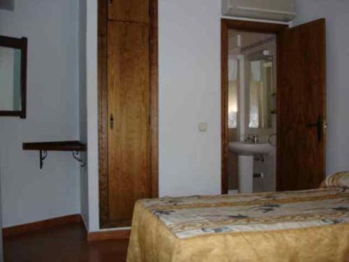 Hostal Cruz Verde Navalcarnero Szoba fotó