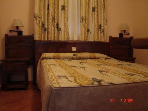Hostal Cruz Verde Navalcarnero Szoba fotó